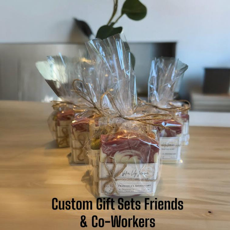 CUSTOM FAVORS, CUSTOM SOAP & WHOLESALE SOAPS